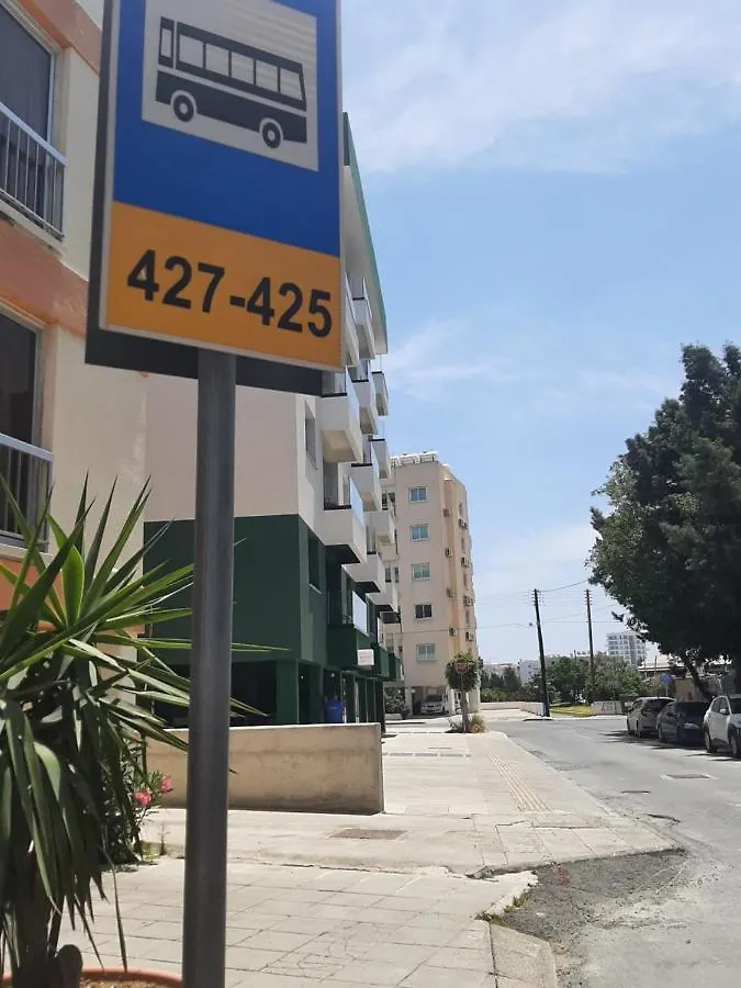 Apartment Happy Tucan Larnaca